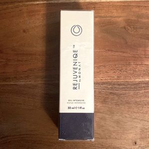 NEW Rejuveniqe Oil Intensive by Monat 1 fl oz